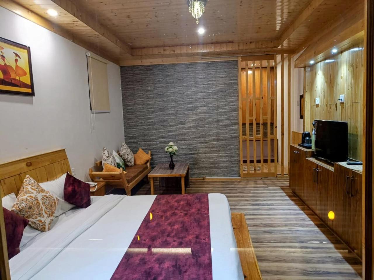 Trimounts-A Boutique Hotel & Wellnes Center In Tirthan Valley Banjār Zewnętrze zdjęcie