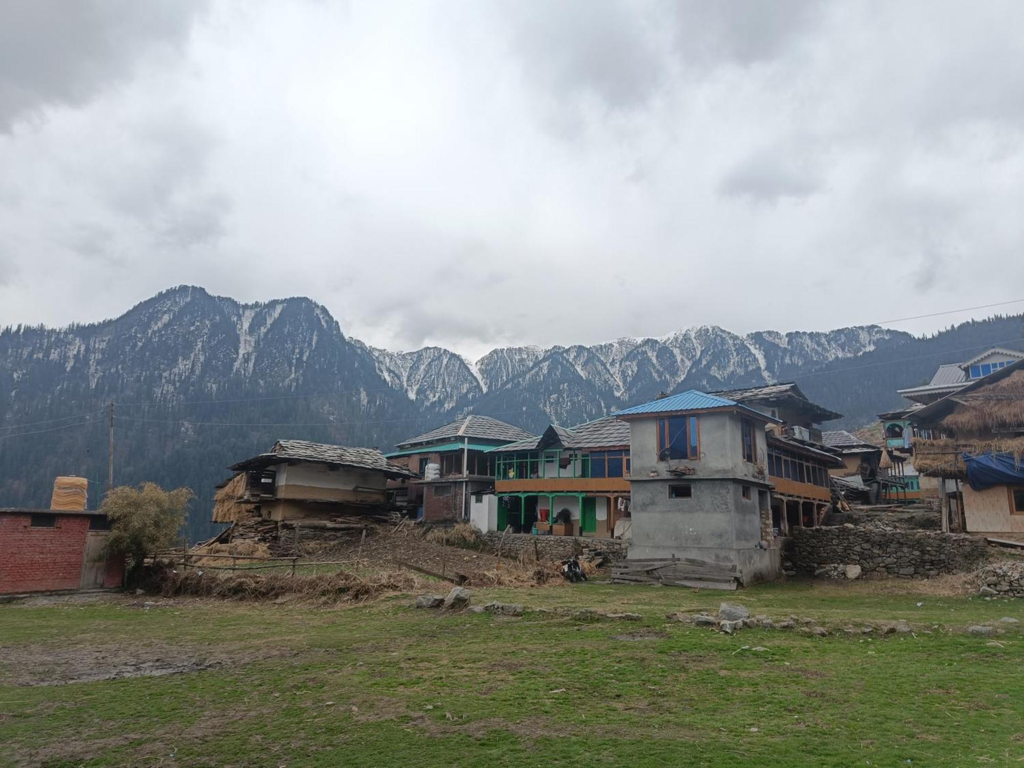 Trimounts-A Boutique Hotel & Wellnes Center In Tirthan Valley Banjār Zewnętrze zdjęcie